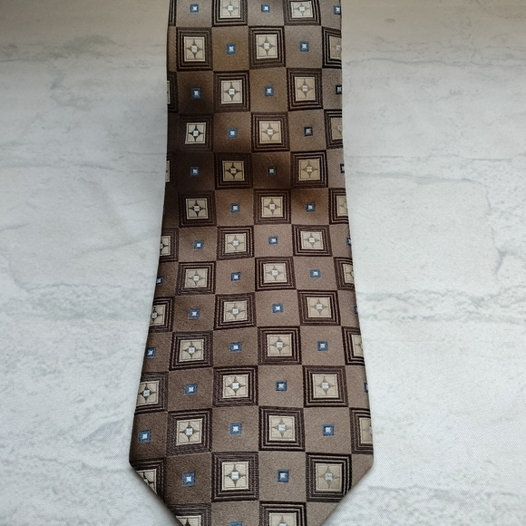 Insignia by Martin Wong Gold Bronze Silk Handmade Geometric Blue Accents Tie - Picture 9 of 9